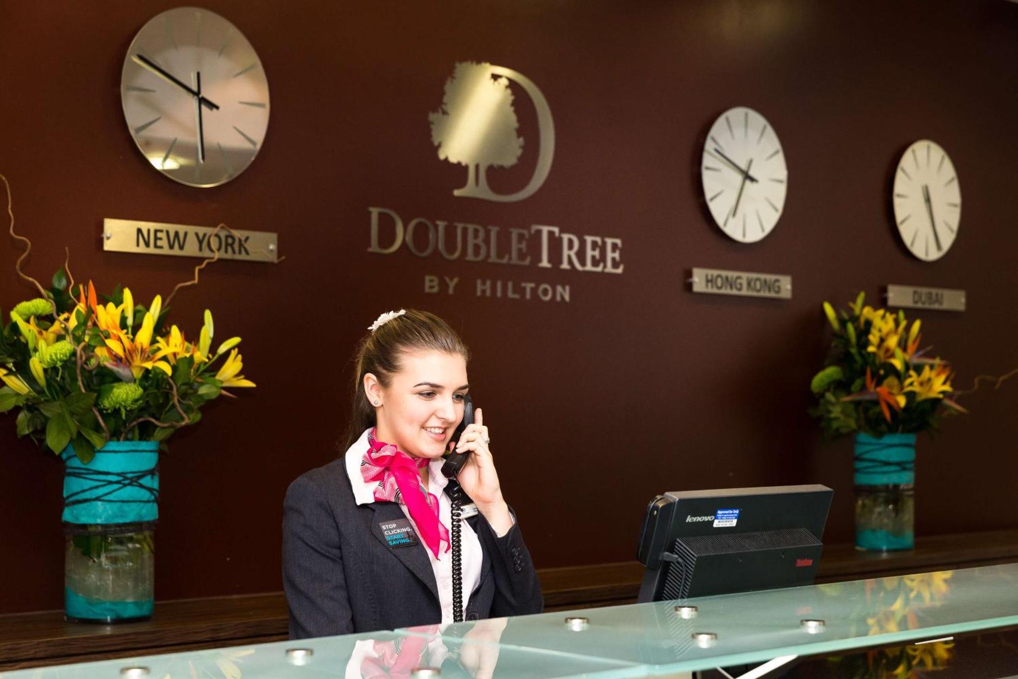 Doubletree By Hilton Milton Keynes Otel Dış mekan fotoğraf